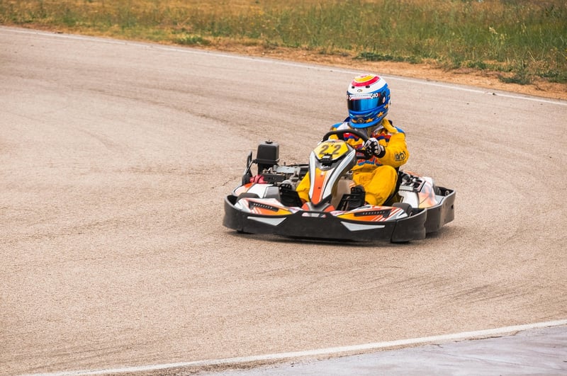 Les records du monde en karting : défiez les temps à battre en 2026!
